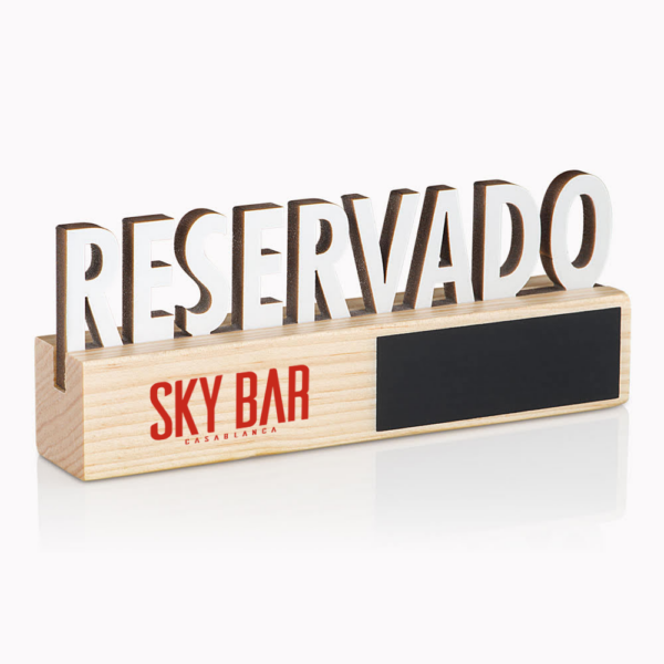 reservado personalizado con pizarra para bares y restaurantes