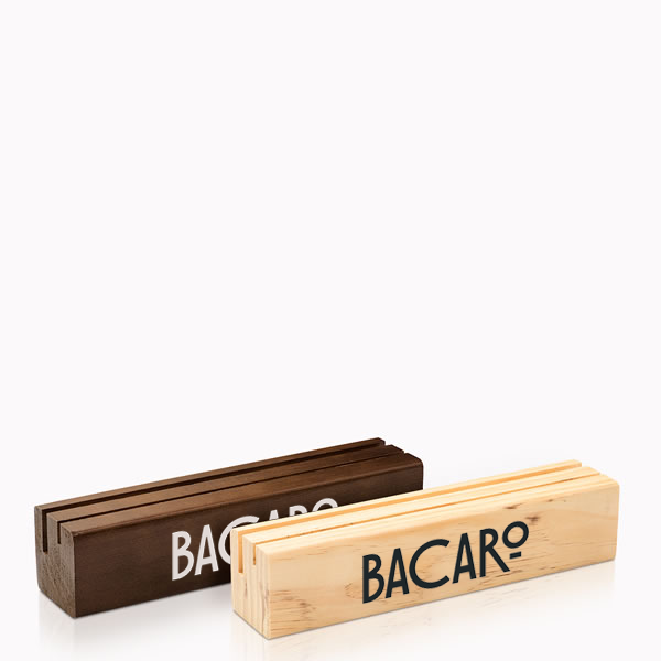 Porta menú modelo GALICIAN disponible en tamaños A4 y A5, ideal para cartas de restaurantes