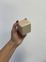 Cubo modelo HISPALIS para uso en servicios de hostelería vista en la mano sin personalización