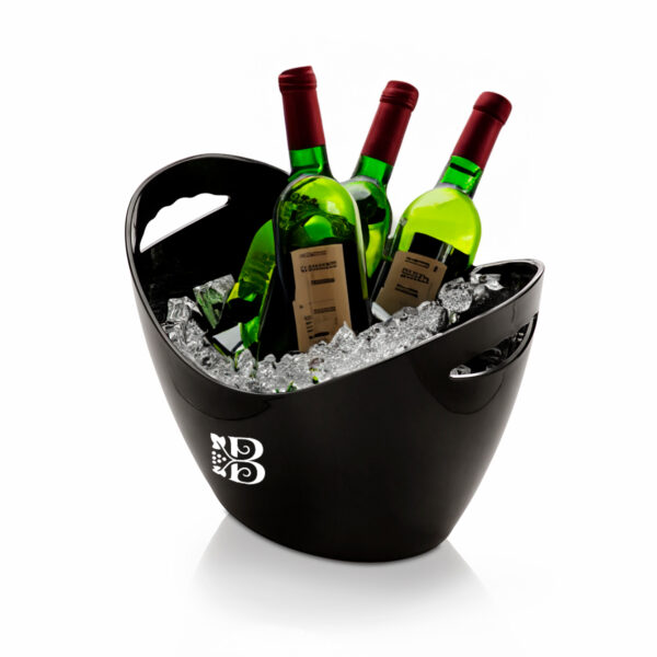 Cubitera LISBONA Black de 7L, negra y personalizable, ideal para enfriar botellas en bares y restaurantes vista lateral con personalización
